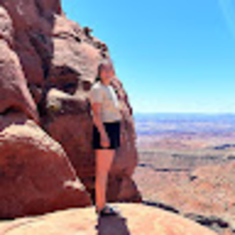 Meet your Posher, Taylor